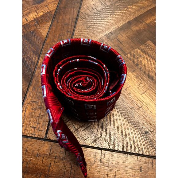 Villa Bolgheri Red with Light Blue Squares, Geometric, Silk, Formal, Business - Picture 2 of 7